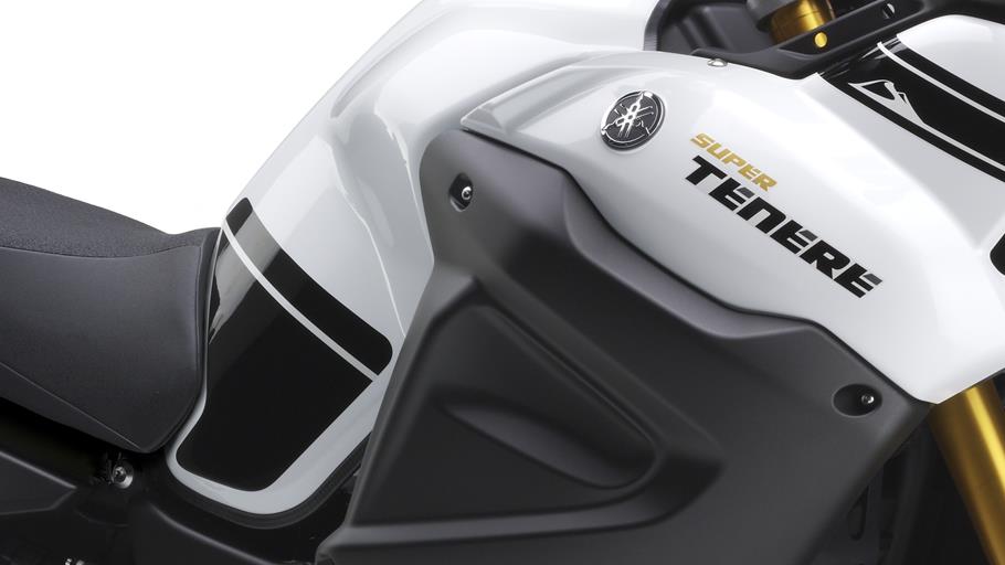 2014-Yamaha-XT1200ZE-Super-Tenere-EU-Competition-White-Detail-007_gal_full.jpg (910×512)